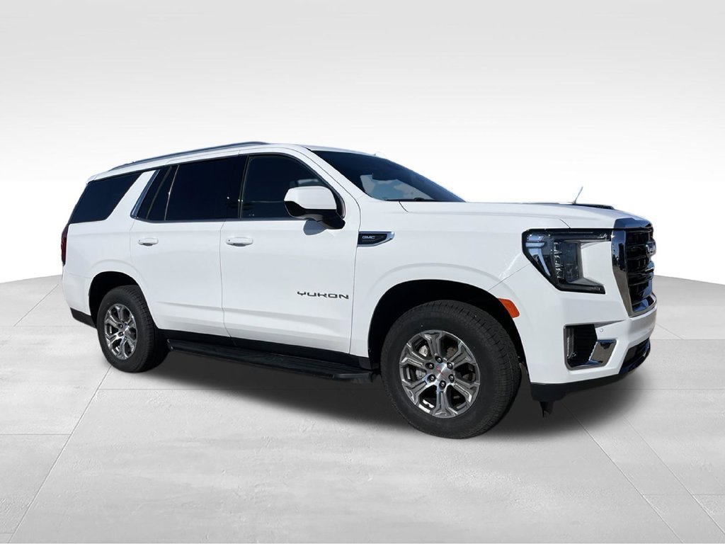 Used 2024 GMC Yukon SLE AWD/4WD image 2
