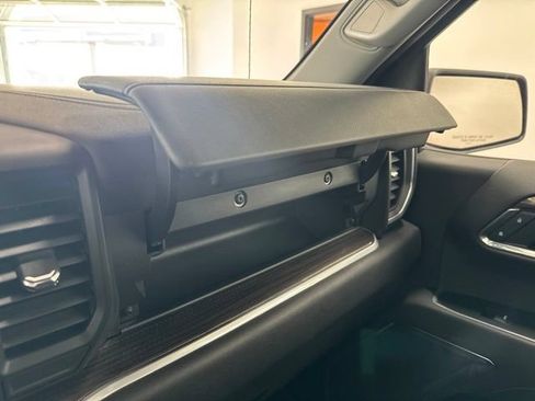 Used 2024 Chevrolet Silverado 1500 LT w/ Protection Package AWD/4WD image 44
