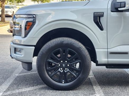 Used 2024 Ford F150 Platinum AWD/4WD image 5