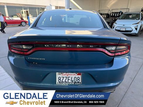 Used 2021 Dodge Charger SXT image 6