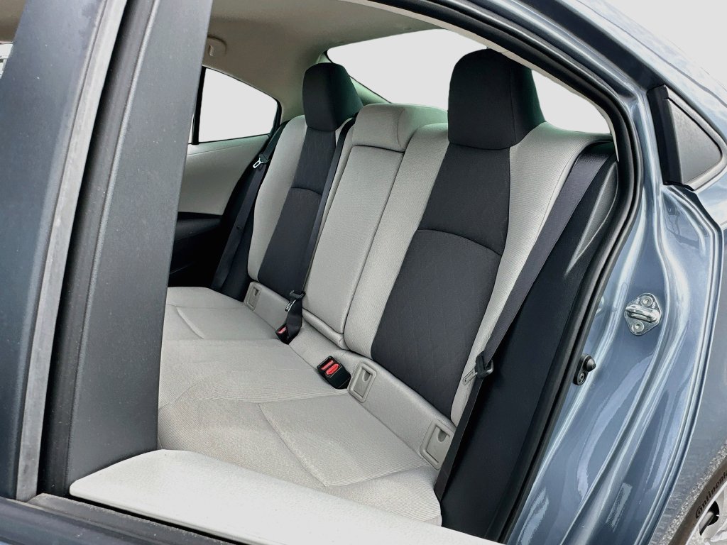 Used 2020 Toyota Corolla LE FWD image 22
