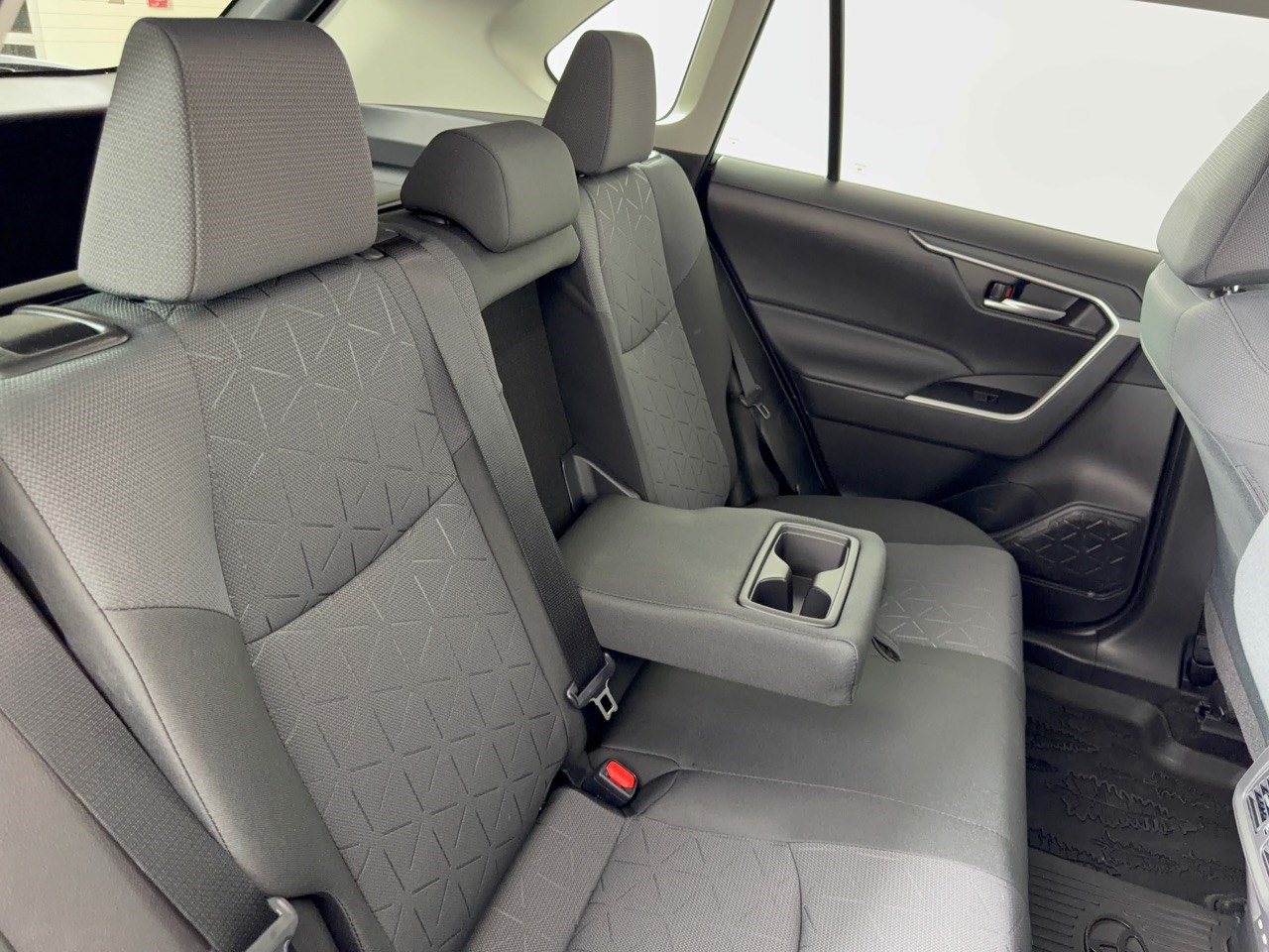 Used 2025 Toyota RAV4 Woodland Edition AWD/4WD image 29