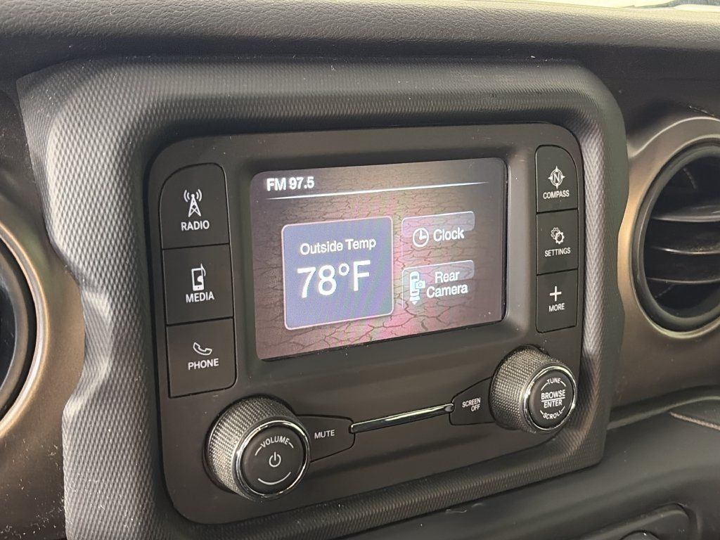 Used 2020 Jeep Gladiator Sport w/ Quick Order Package 23S AWD/4WD image 19