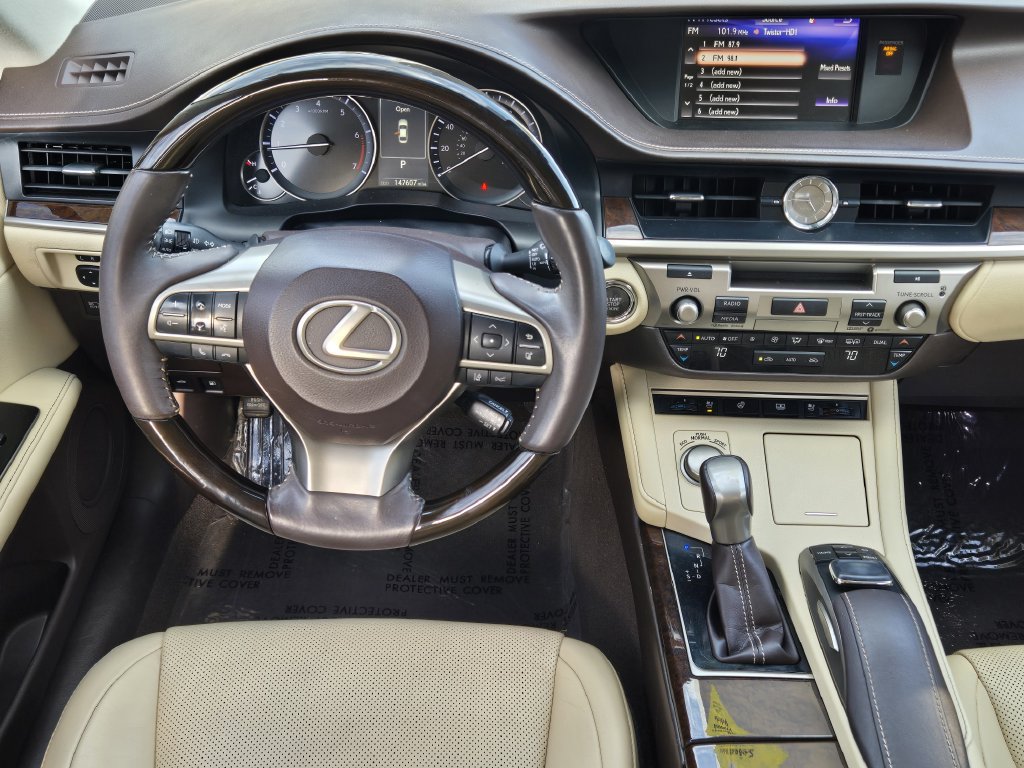 Used 2017 Lexus ES 350 FWD image 27