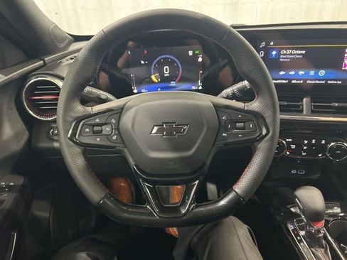 New 2026 Chevrolet Trax RS w/ Sunroof Package image 16