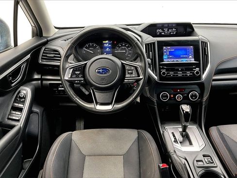 Used 2023 Subaru Crosstrek 2.0i Premium image 5