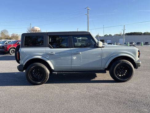 Used 2024 Ford Bronco Outer Banks image 5