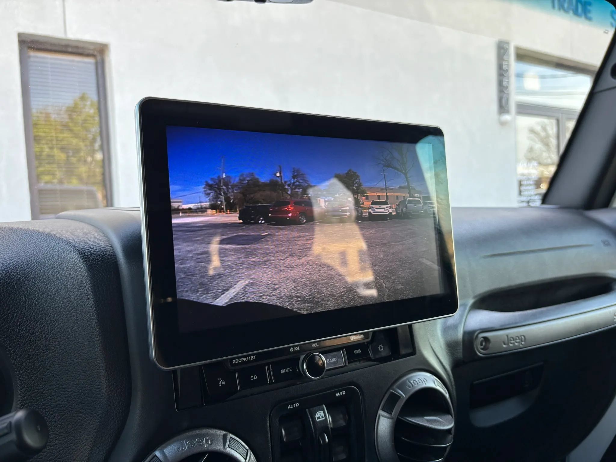 Used 2018 Jeep Wrangler Unlimited Sport S AWD/4WD image 27