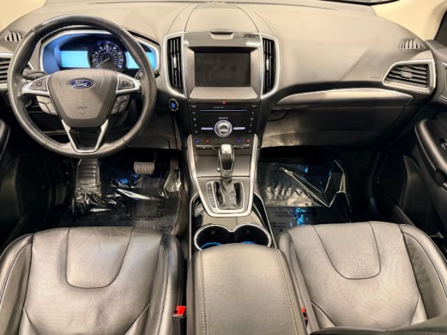Used 2018 Ford Edge Titanium w/ Equipment Group 301A AWD/4WD image 20