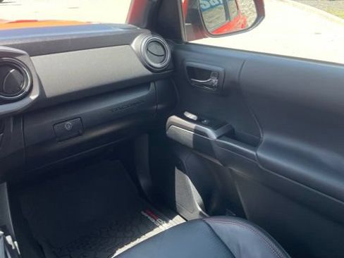 Used 2023 Toyota Tacoma TRD Pro AWD/4WD image 14