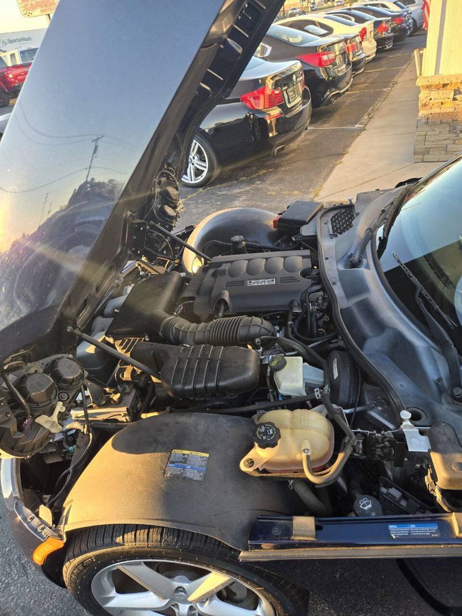 Used 2008 Saturn Sky w/ Premium Trim Package RWD image 36