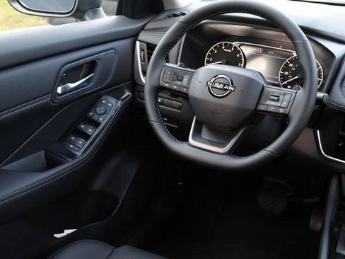 New 2026 Nissan Rogue Dark Armor AWD/4WD image 25