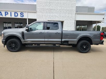 New 2026 Ford F250 XLT w/ XLT Premium Package