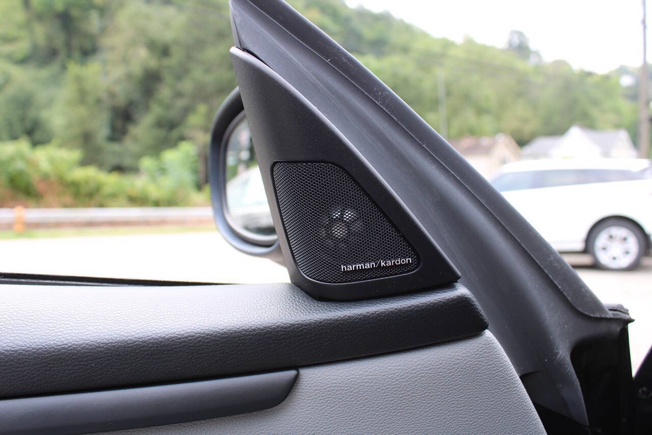 Used 2013 BMW 335i Convertible RWD image 20