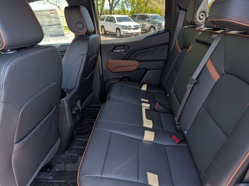 New 2026 GMC Canyon AT4 w/ Technology Plus Package AWD/4WD image 5