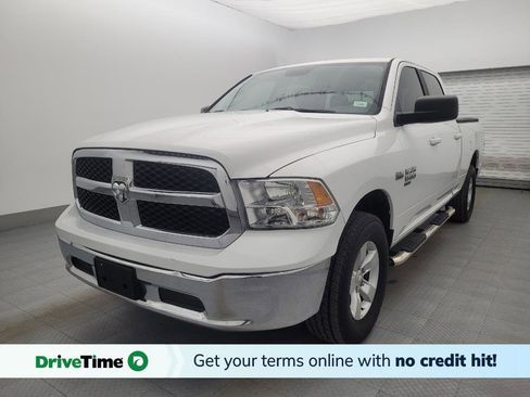 Used 2020 RAM 1500 Classic SLT AWD/4WD image 1