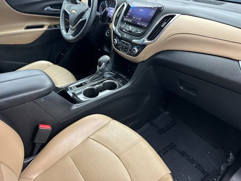 Used 2023 Chevrolet Equinox Premier AWD/4WD image 15