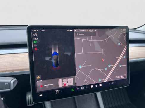 Used 2023 Tesla Model 3 Performance image 22