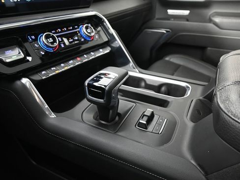 Used 2023 GMC Sierra 1500 Denali AWD/4WD image 32