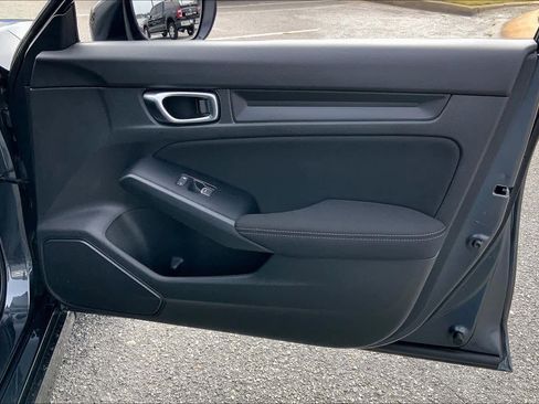 Used 2025 Honda Civic Sport image 22