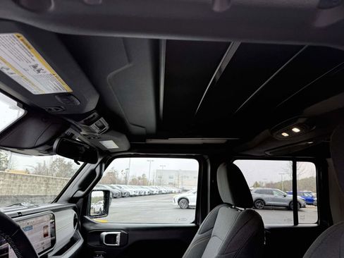 Used 2025 Jeep Wrangler Unlimited Sport S 4xe w/ Convenience Group image 23