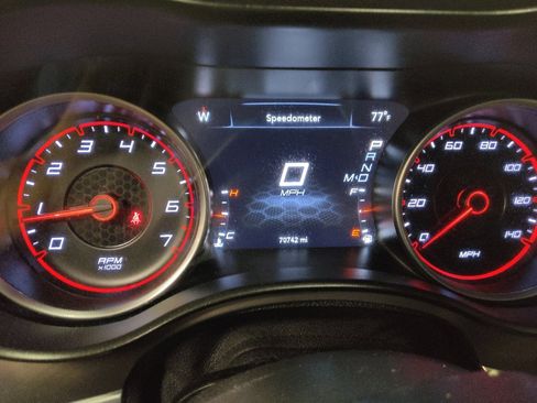 Used 2022 Dodge Charger SXT w/ Cold Weather Package RWD image 23