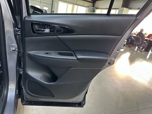 Used 2018 Mitsubishi Eclipse Cross SEL image 14