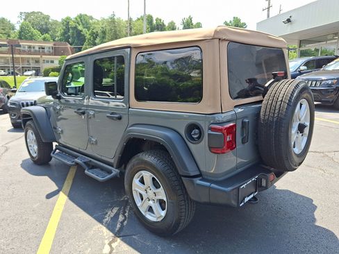 Certified 2021 Jeep Wrangler Unlimited Sport image 5
