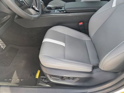 Certified 2025 Toyota Camry SE image 23