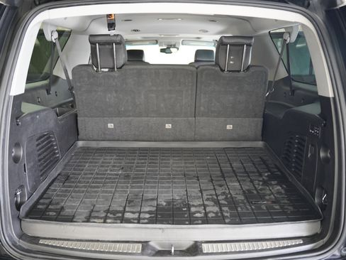 Used 2019 GMC Yukon XL SLT image 38