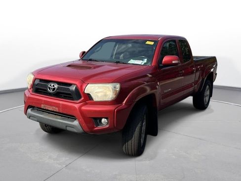 Used 2012 Toyota Tacoma PreRunner RWD image 2