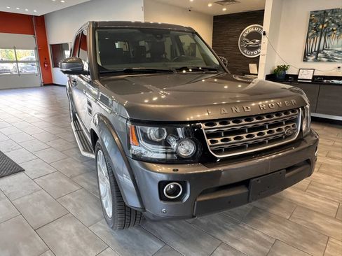 Used 2016 Land Rover LR4 HSE AWD/4WD image 1