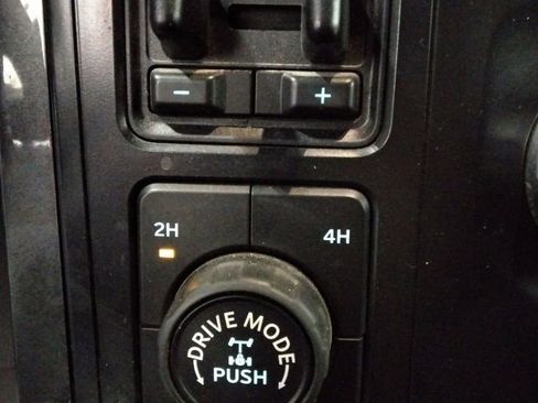 Used 2022 Ford F150 XLT w/ Equipment Group 301A Mid image 16