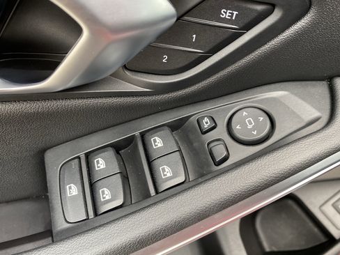 Used 2025 BMW M340i w/ Premium Package image 26