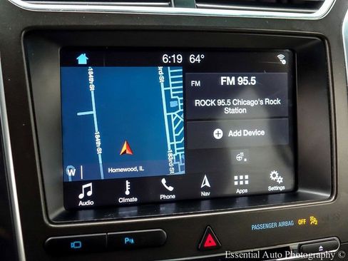 Used 2018 Ford Explorer Limited image 15