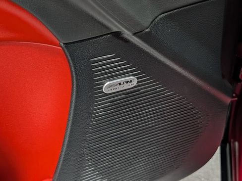 Used 2021 Dodge Challenger R/T Scat Pack RWD image 17