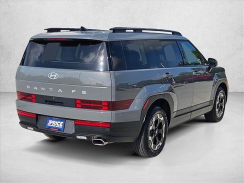Used 2026 Hyundai Santa Fe SEL FWD image 5