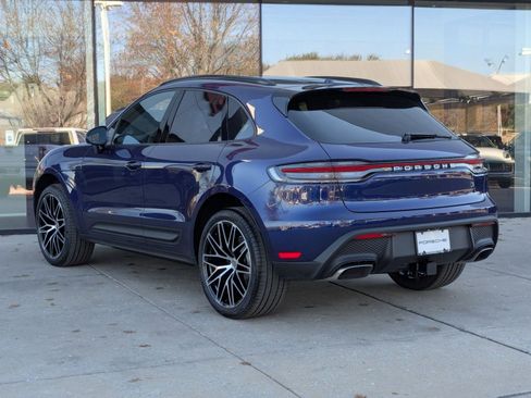 New 2026 Porsche Macan image 3