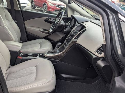 Used 2015 Buick Verano FWD image 25