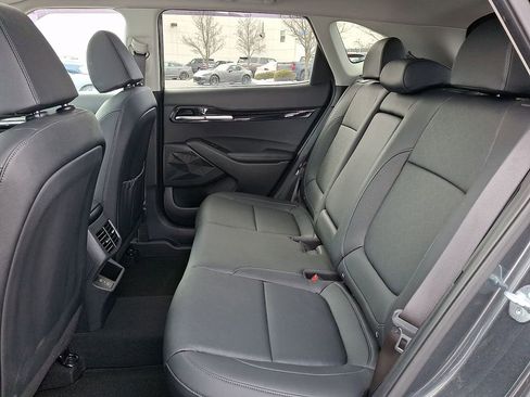 Used 2024 Kia Seltos EX AWD/4WD image 13