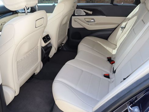Used 2020 Mercedes-Benz GLE 350 image 6