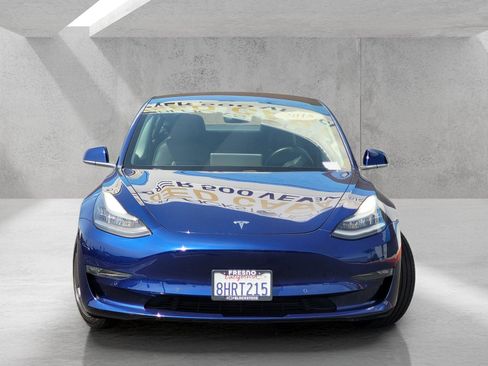 Used 2018 Tesla Model 3 Long Range RWD image 3