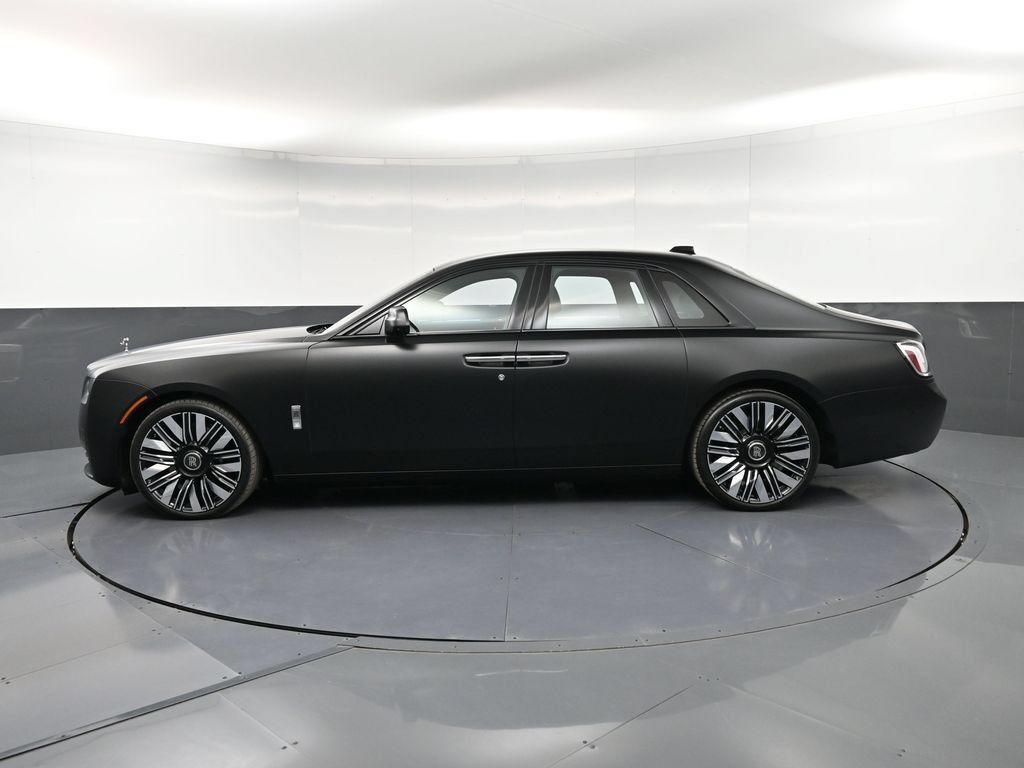 Used 2026 Rolls-Royce Ghost AWD/4WD image 2
