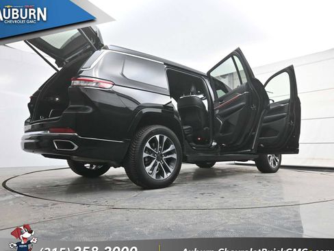 Used 2024 Jeep Grand Cherokee L Overland w/ Trailer Tow Package image 30