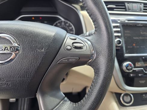Used 2019 Nissan Murano SV w/ Premium Package AWD/4WD image 26