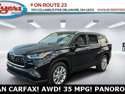 Used 2023 Toyota Highlander Limited