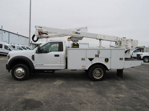 Used 2019 Ford F550 2WD Regular Cab Super Duty w/ Snow Plow Prep Package image 5