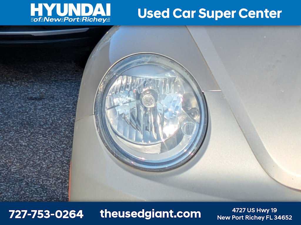 Used 2012 Volkswagen Beetle 2.5 FWD image 8