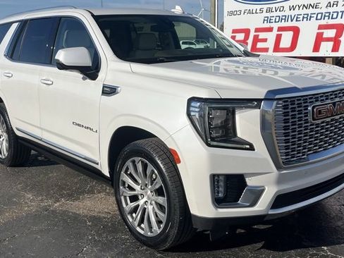 Used 2022 GMC Yukon Denali image 2