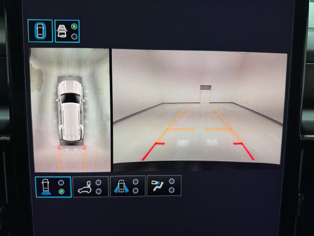 Used 2026 GMC Yukon Denali w/ Sun & Power Step Package RWD image 21